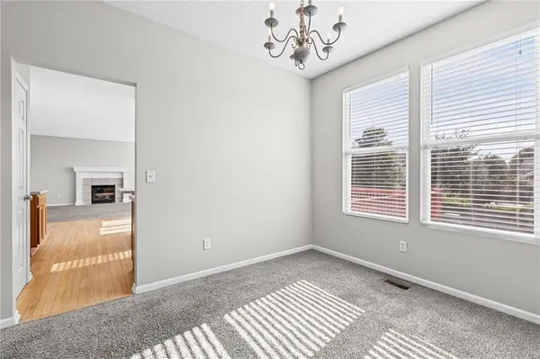 1807 W Fredrickson DR, Olathe, KS 66061