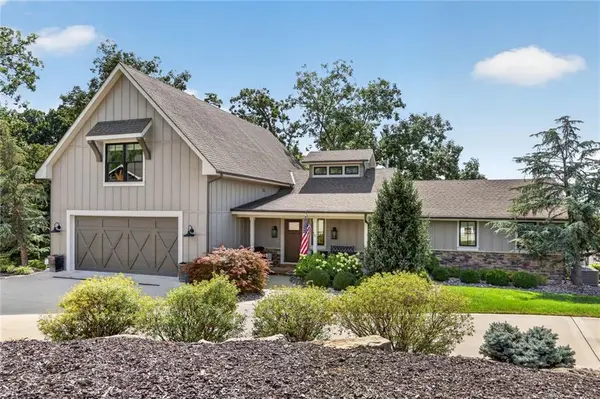 7400 NW Whipple LN, Weatherby Lake, MO 64152