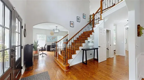 2045 Twin Pines DR, Sedalia, MO 65301