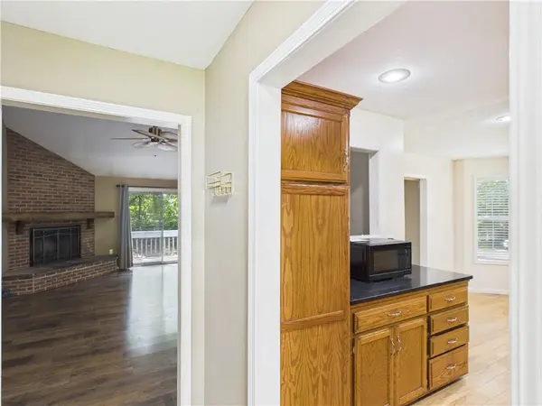 1407 Woodlawn DR, Warrensburg, MO 64093