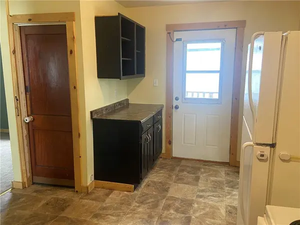 3810 Terrace AVE, St Joseph, MO 64504