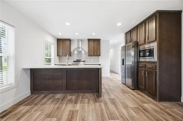 7908 Pleasant Valley RD, Pleasant Valley, MO 64068