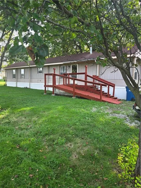 612 W Main ST, Odessa, MO 64076