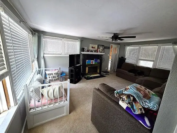 720 Neosho ST, Burlington, KS 66839
