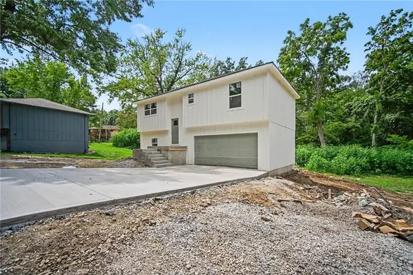 3008 N 48th TER, Kansas City, KS 66104