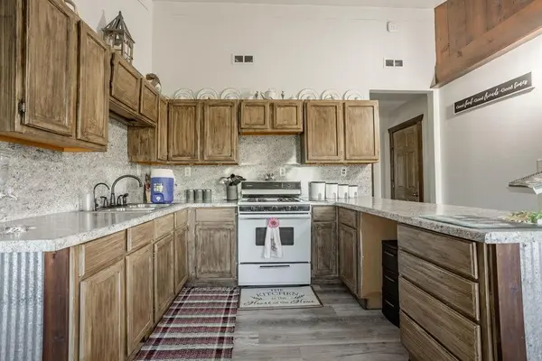 551 NW 10th LN, Lamar, MO 64759