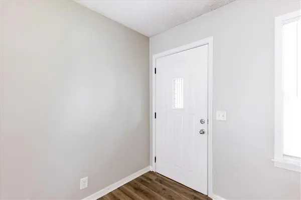 804 N Ute ST, Independence, MO 64056