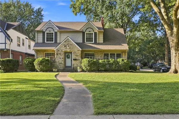 601 E 74th ST, Kansas City, MO 64131