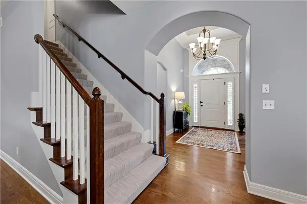 15704 Bond ST, Overland Park, KS 66221