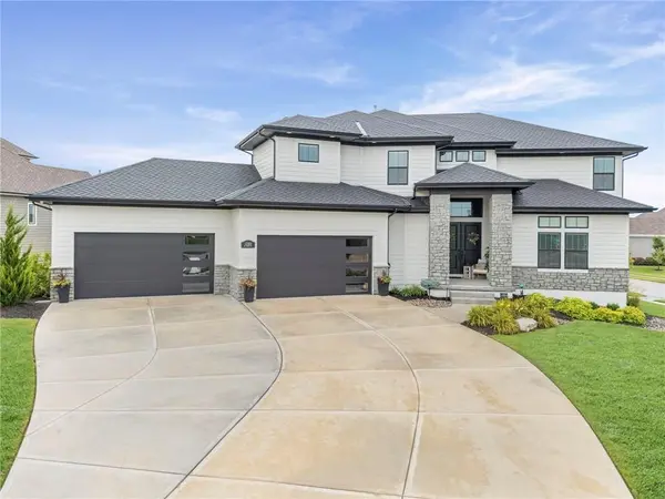 12300 W 169th ST, Overland Park, KS 66221