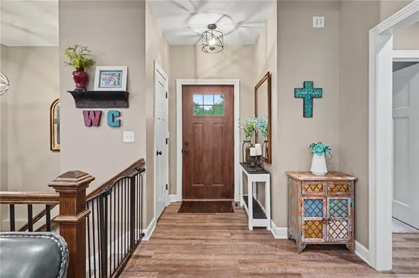 113 Hillside DR, Baldwin City, KS 66006