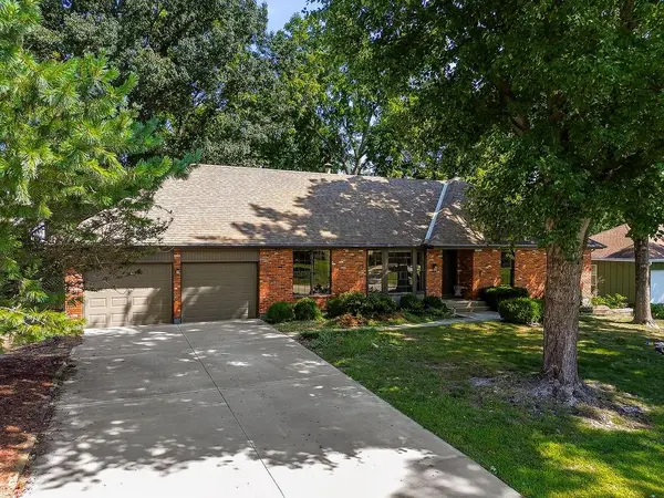 18604 E 27th ST #S, Independence, MO 64057