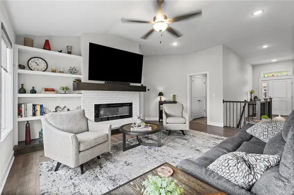 16920 NW 132nd TER, Platte City, MO 64079