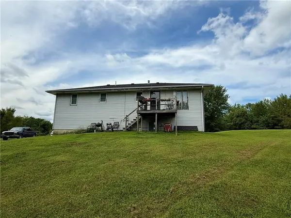 12993 Lock LN, Excelsior Springs, MO 64024