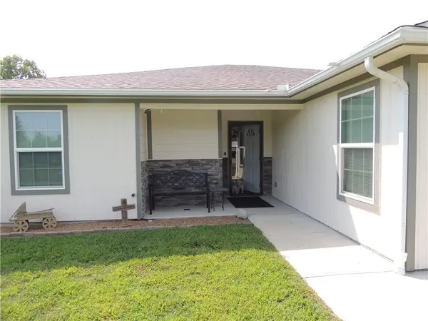 130 NW 181st RD, Warrensburg, MO 64093