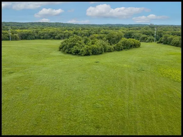 115 RD, Knob Noster, MO 65336