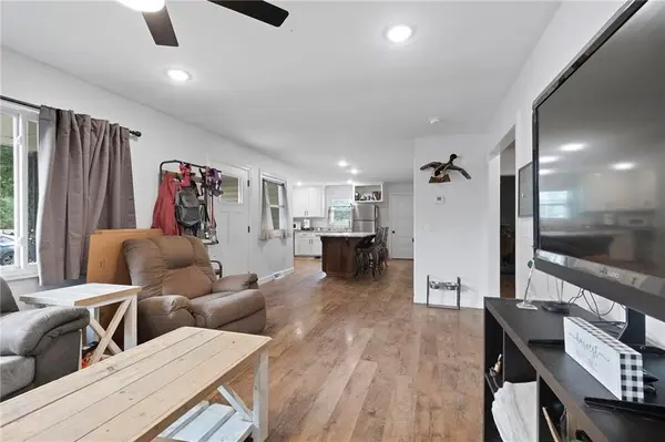 210 Goode AVE, Columbus, KS 66725