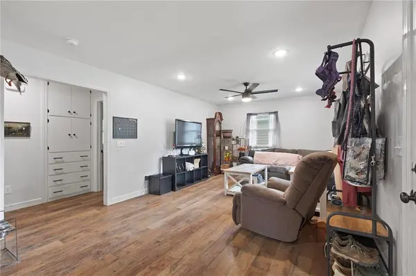 210 Goode AVE, Columbus, KS 66725