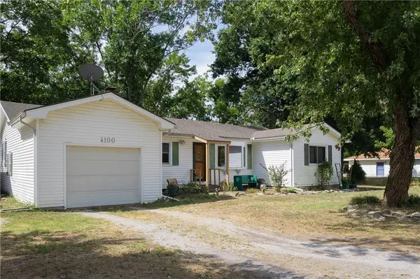 4100 Main ST, Parsons, KS 67357