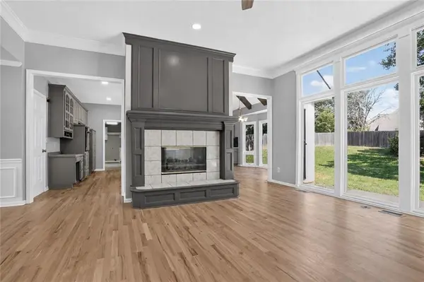6801 N Quincy CIR, Kansas City, MO 64119