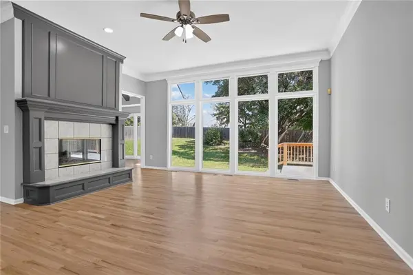 6801 N Quincy CIR, Kansas City, MO 64119