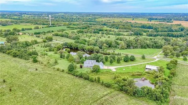 474 NW 400th RD, Warrensburg, MO 64093