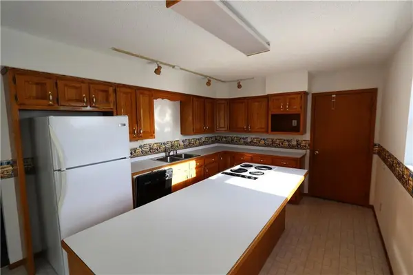 2908 S Day RD, Joplin, MO 64804