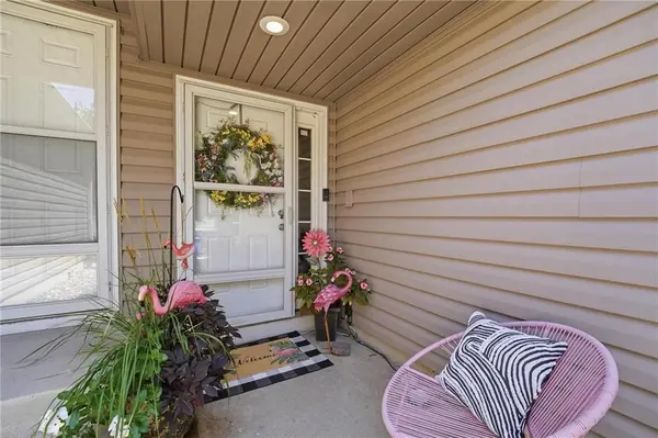 3525 NE Austin DR, Lee's Summit, MO 64064