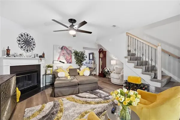 3525 NE Austin DR, Lee's Summit, MO 64064