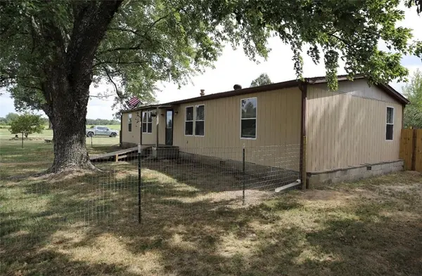 186 SE 19th LN, Lamar, MO 64759
