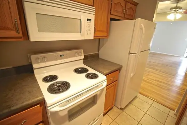 3330 Charlotte ST, Kansas City, MO 64109