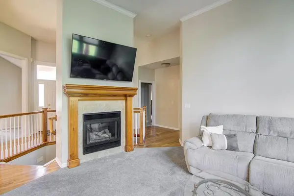21946 W 119th TER, Olathe, KS 66061