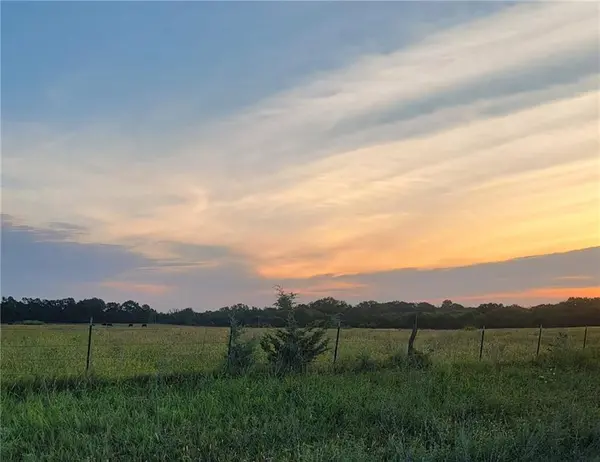 MM Hwy & NE 175 Road HWY, Knob Noster, MO 65336
