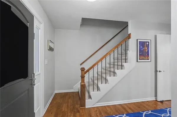 3200 Longhorn DR, Lawrence, KS 66049