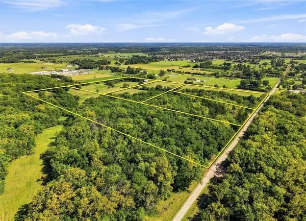 Lot 3 George RD, Tonganoxie, KS 66086