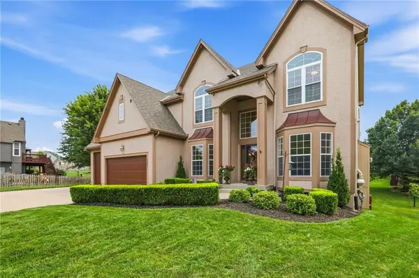 2603 SW Winterbrook CIR #SW, Lee's Summit, MO 64081