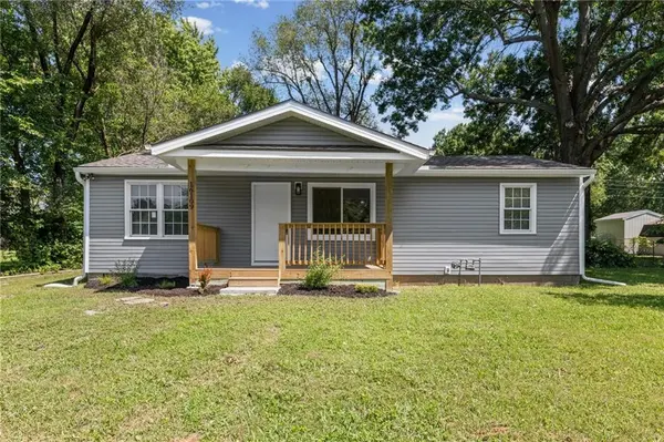 16109 Eastern AVE, Belton, MO 64012