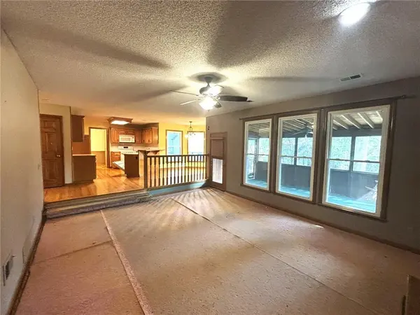 12411 S Alcan ST, Olathe, KS 66062