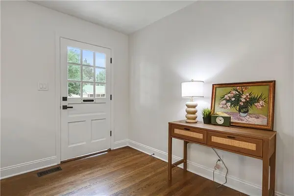 5408 W 72nd ST, Prairie Village, KS 66208