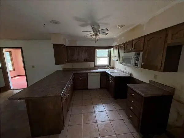 403 Monterey ST, Clinton, MO 64735