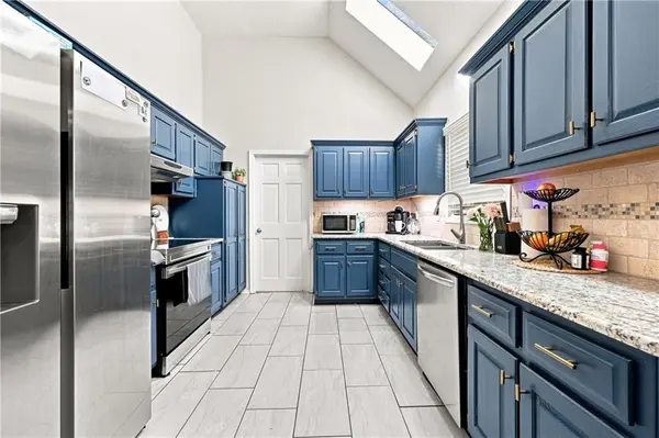 14508 W 69th TER, Shawnee, KS 66216