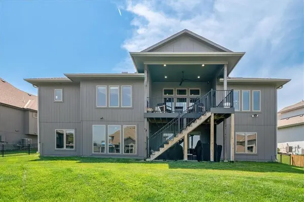 1908 NE Catalina AVE, Lee's Summit, MO 64064