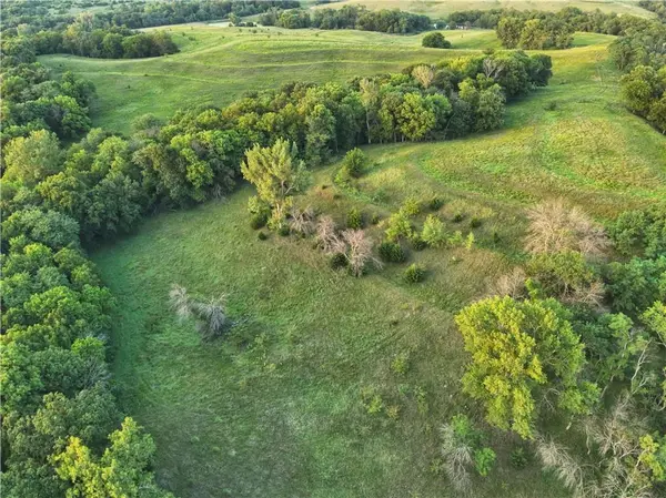 285th ST, Fairfax, MO 64446