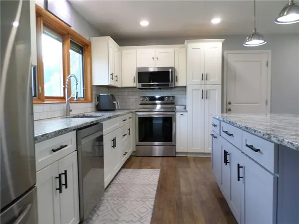 17600 Country Club RD, Atchison, KS 66002