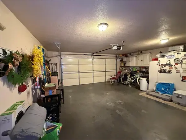 1815 Sylvan AVE, Neosho, MO 64850