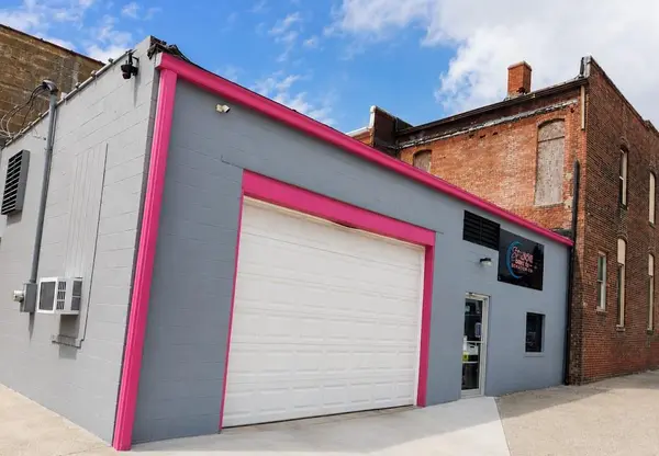 1606 Frederick AVE, St Joseph, MO 64501