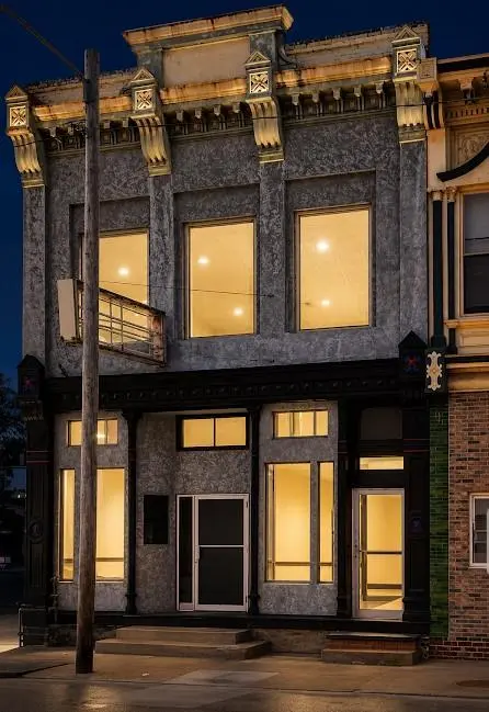 1606 Frederick AVE, St Joseph, MO 64501