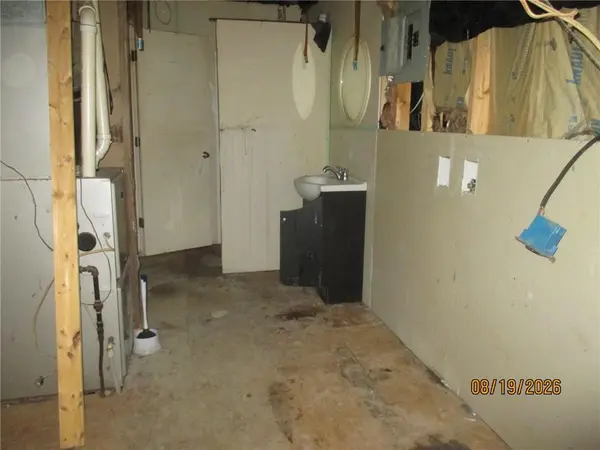 6917 Heritage HWY, Jefferson City, MO 65109