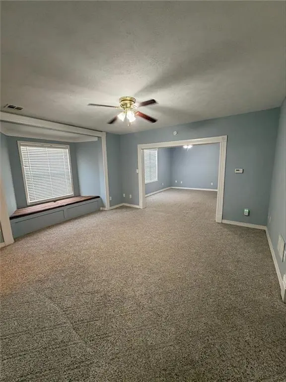 713 W 1st ST, Pittsburg, KS 66762