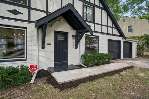 424 E 79th TER, Kansas City, MO 64131